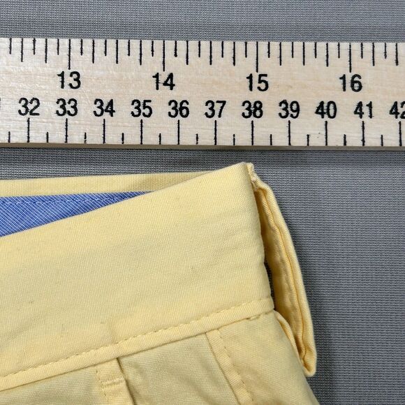 J Crew Shorts Men's Size 29 Yellow Chino Casual Performance Cotton Measure 30x10 - Picture 4 of 9